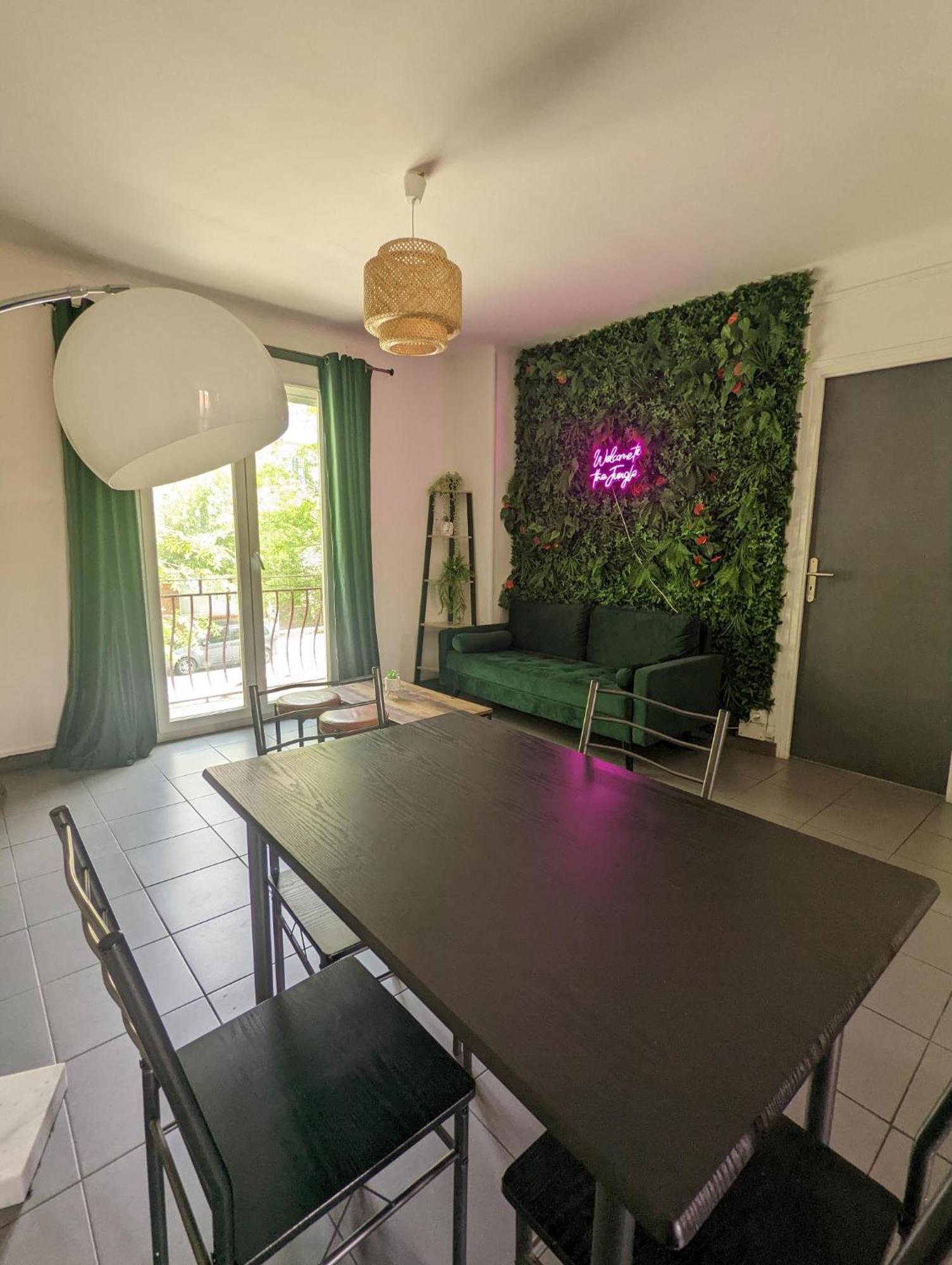 La Jungle Urbaine Avec Garage Prive & Climatisation Apartman Perpignan Kültér fotó